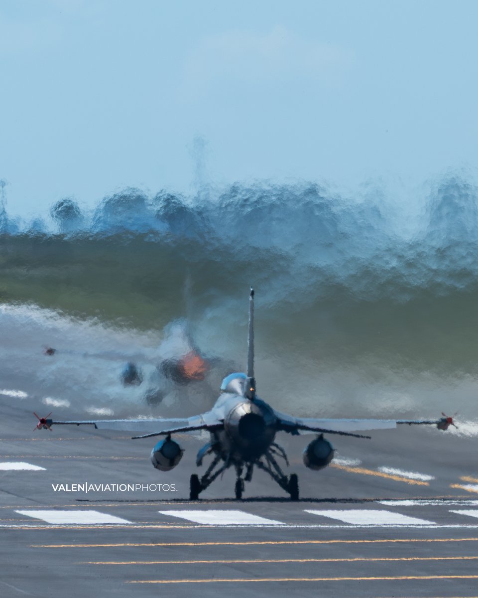 Valen Aviation Photos tweet media