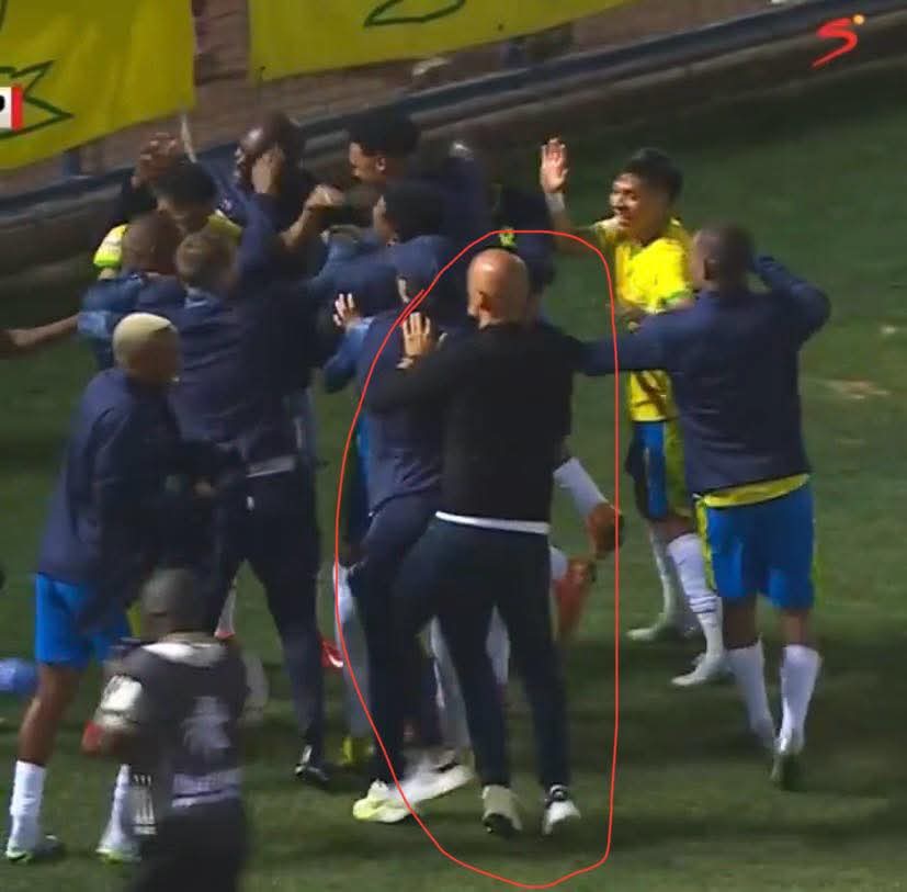 T E 🅱️ Z 🅰️ @ 🅿️ 🅰️ T tweet media