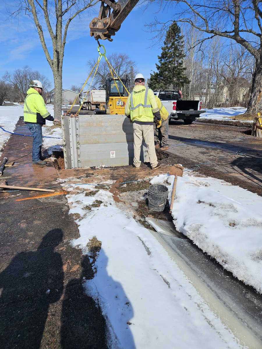 Superior Water, Light & Power tweet media