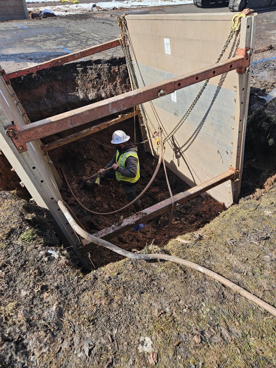 Superior Water, Light & Power tweet media