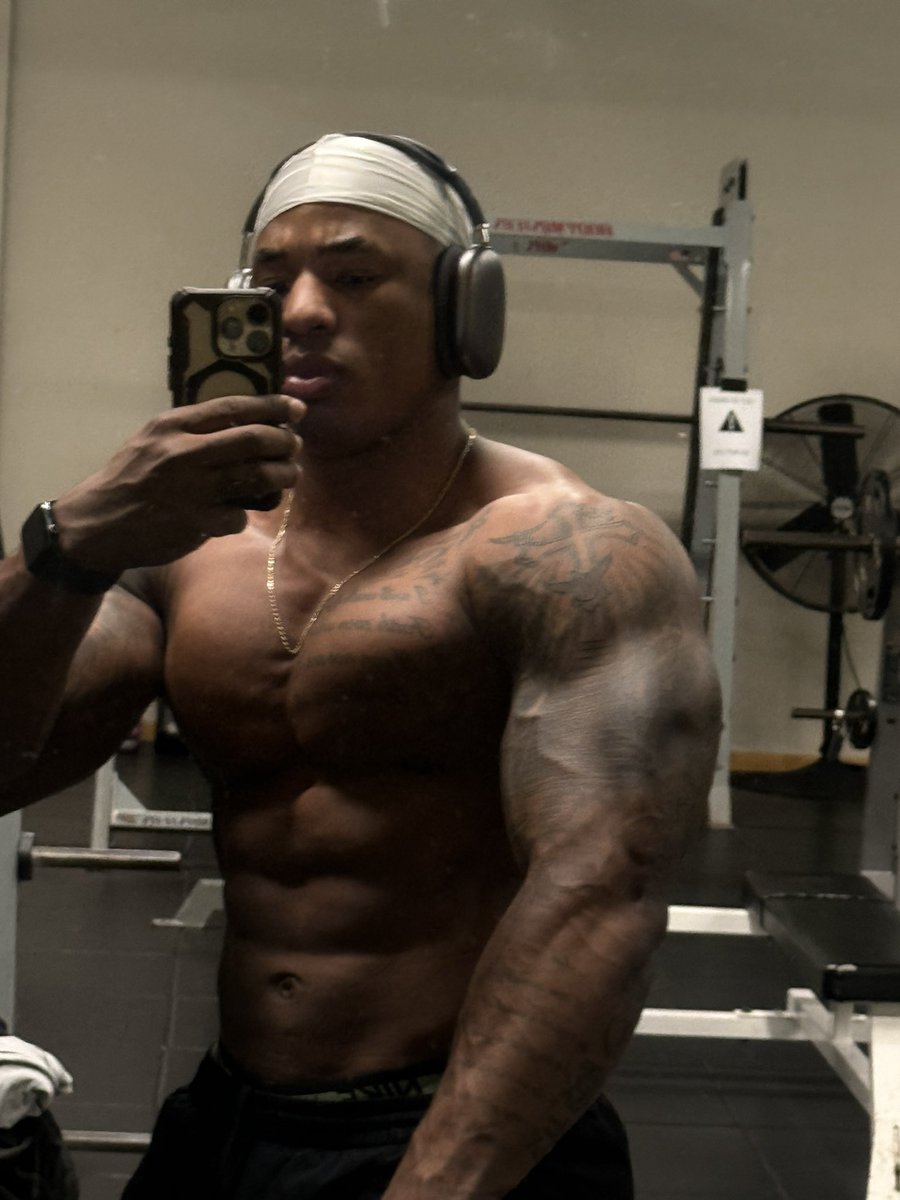 ᅠᅠ ᅠ ᅠ ᅠ ᅠᅠ ᅠᅠ ᅠ ᅠ ᅠ 𝑬𝒁𝑹𝑨. tweet media