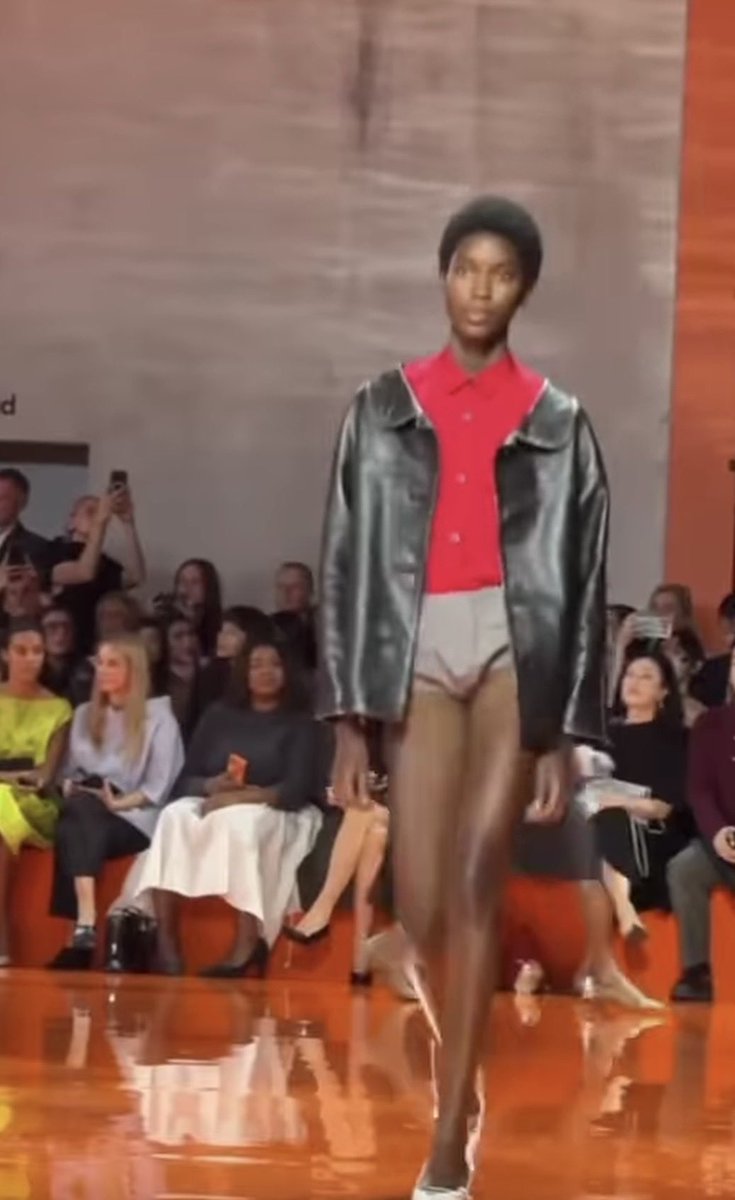 Alaska_DEV tweet media