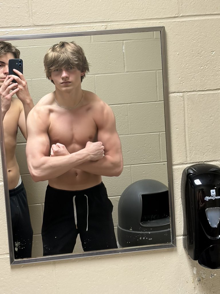 Findom Mastersev tweet media