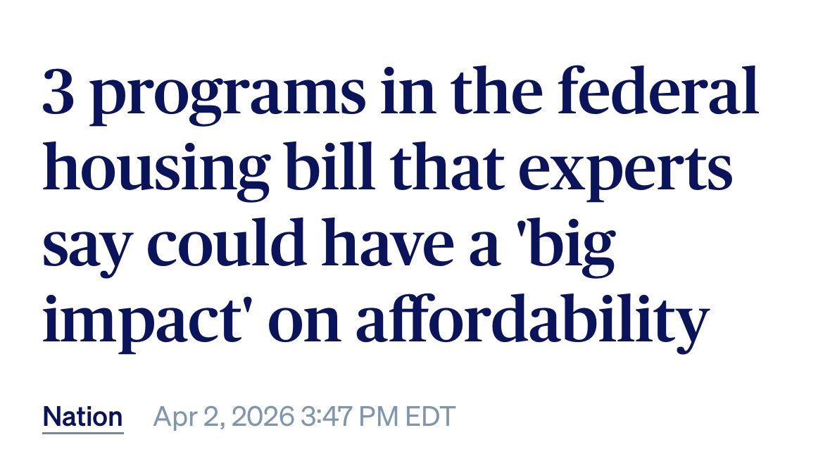 Elizabeth Warren tweet media