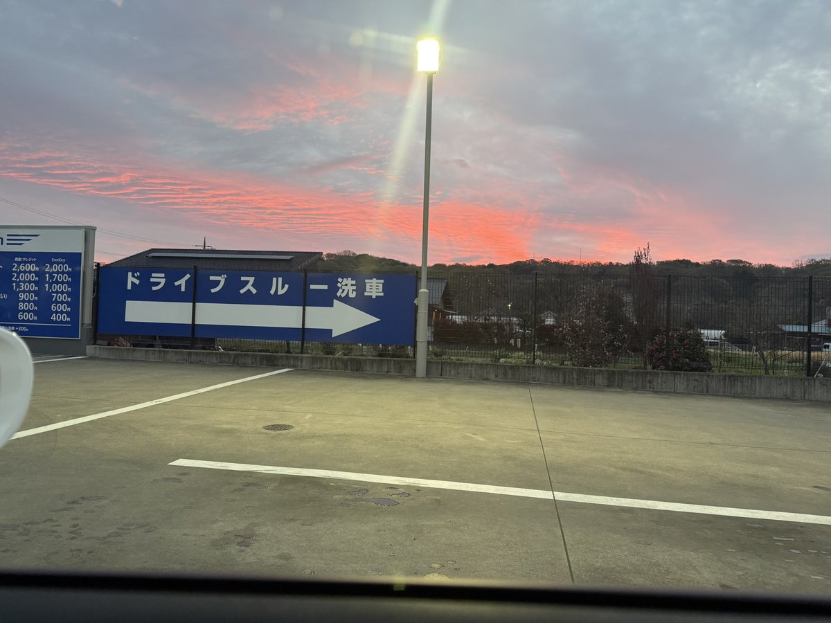 TOSHI_ZXT10D tweet media