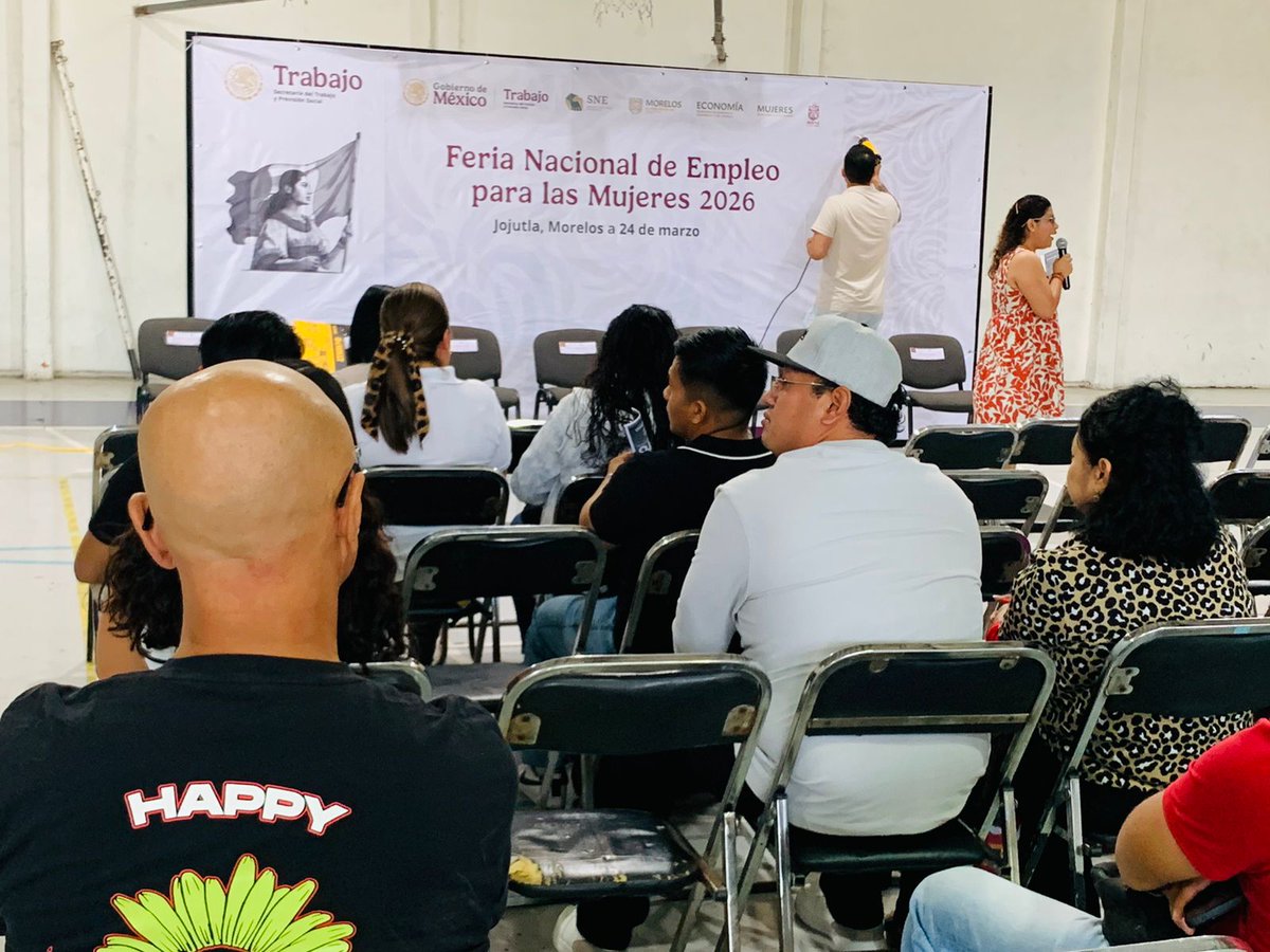 Display Noticias tweet media