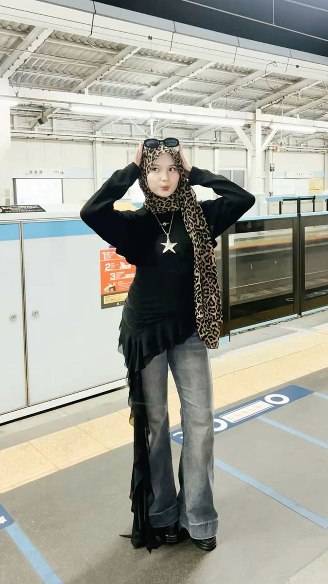 Lewis🇹🇷✧˚ ༘ ⋆｡♡˚ seeing ateez tribun 103 tweet media