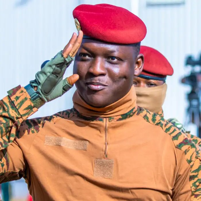 République tweet media