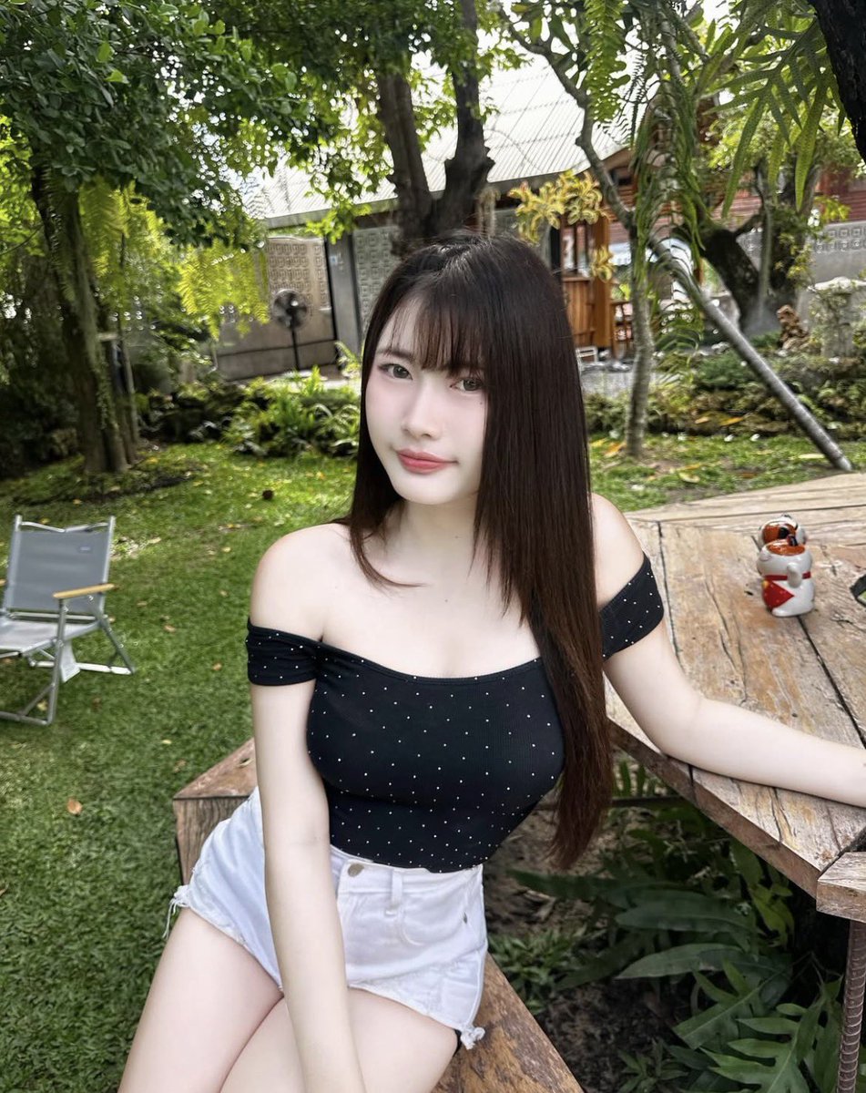 บัว tweet media