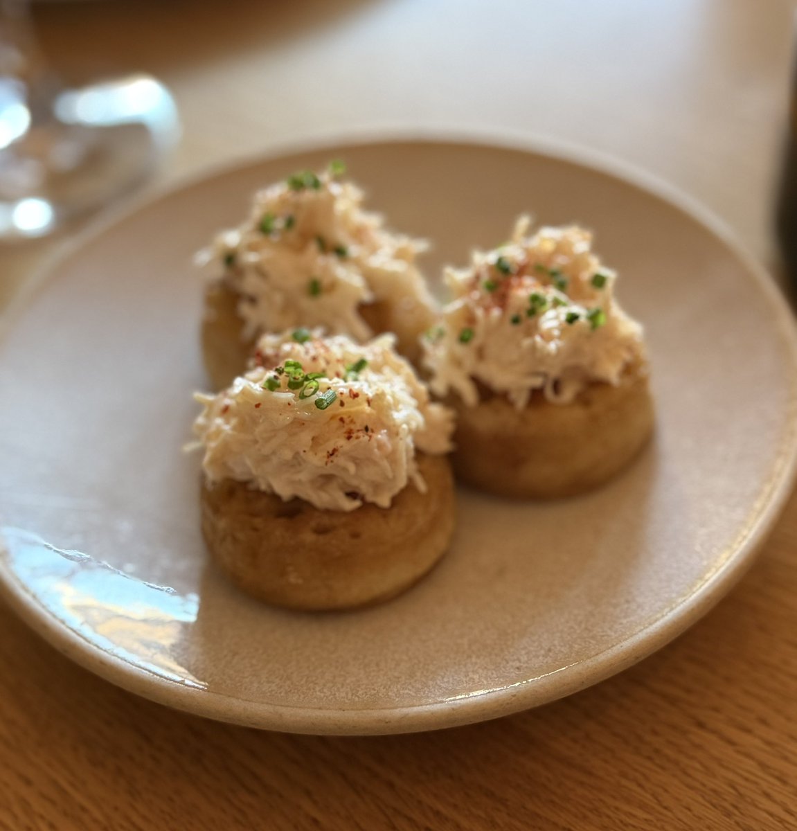 ewanventers's tweet photo. Incredible Good Friday dinner @fishshopbal - as ever! Thank you Jasmine, Marcus & team for the most delicious dinner! #easter #goodfriday #fishshopballater #deeside https://t.co/PpIUxdQ6l4