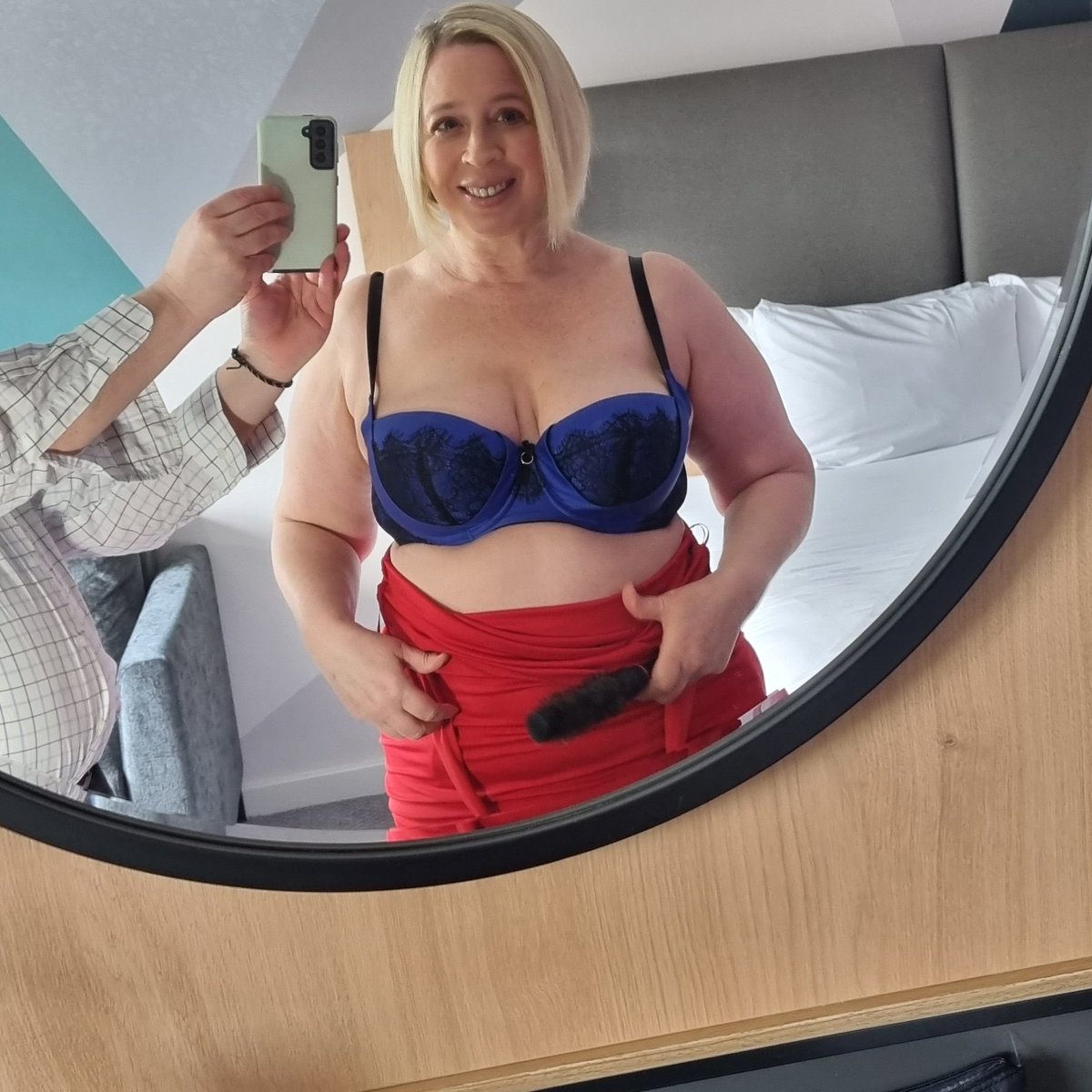 Shootin5tar4u's tweet photo. DM me if you’d like to shoot with me.💦 https://t.co/aZGWQgkonC