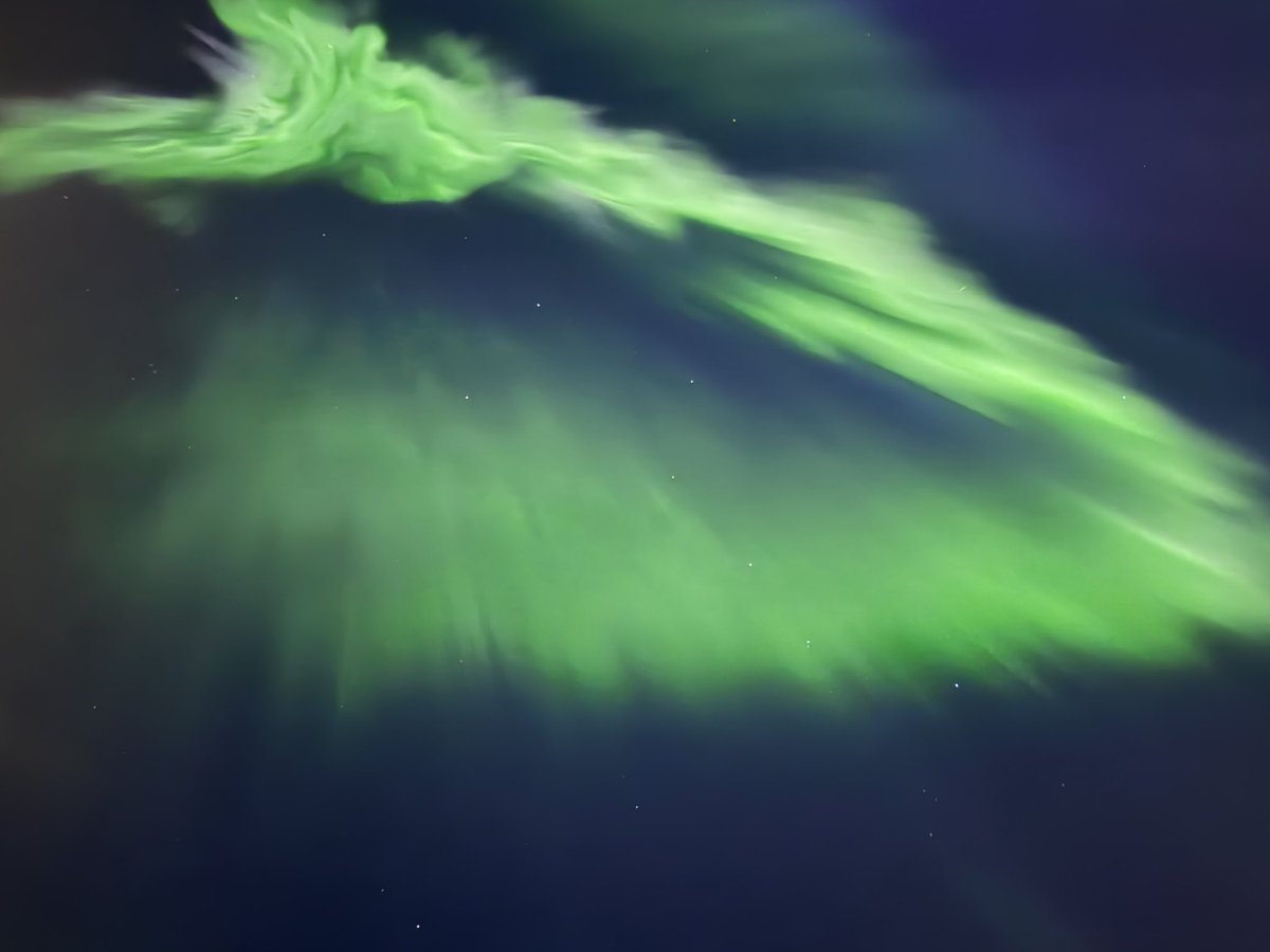 Wedi_Destu's tweet photo. Tonight the sky reminded me how small we are—and how beautiful that is.

Dancing across the darkness, the Aurora Borealis painted the night with colors you can’t fully capture, only feel. Green, purple, and silence… like the universe whispering.

No filter. No words can do it justice. Just gratitude for moments like this 🌌✨

#NorthernLights #Nature #Peace #Grateful