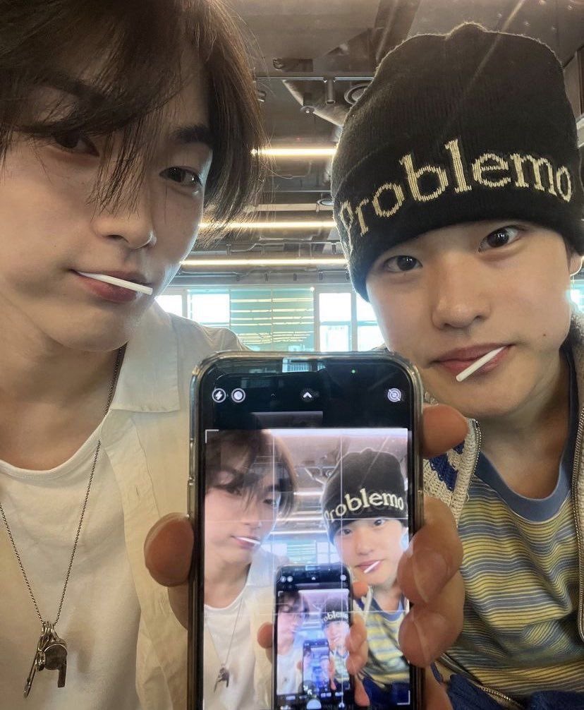 Mari ˚🌸⋆。˚ᡣ𐭩 tweet media