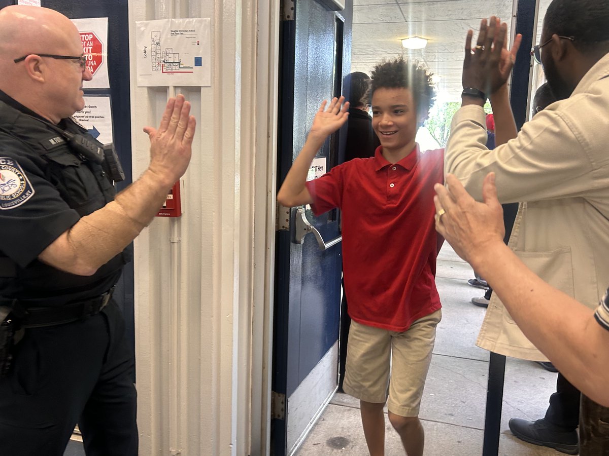 JCPSKY's tweet photo. ⚡️ FLASH DADS | What a moment! 💙 The #JCPSFlashDads showed up in a big way at Slaughter Elementary last week, surprising students with high-fives, smiles, and powerful reminders that they are supported every single day.
Thank you to our Flash Dads for turning an ordinary morning into one these students won’t soon forget. #WeAreJCPS