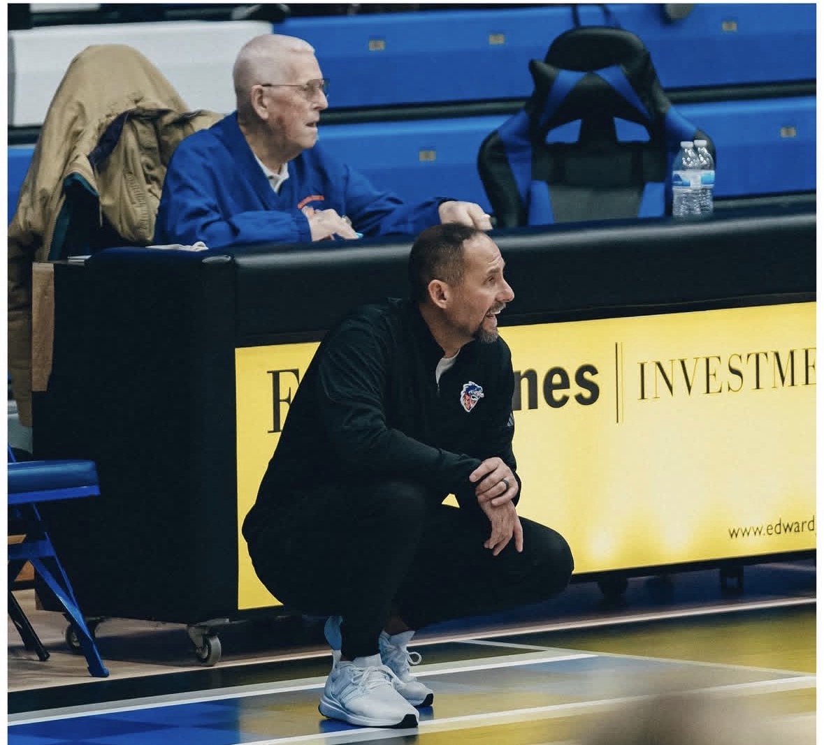 Coach Scott Schoen tweet media