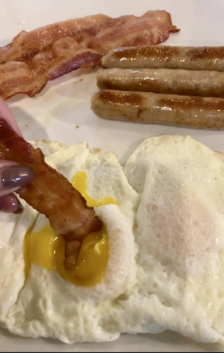 New Dawn 🥩 tweet media