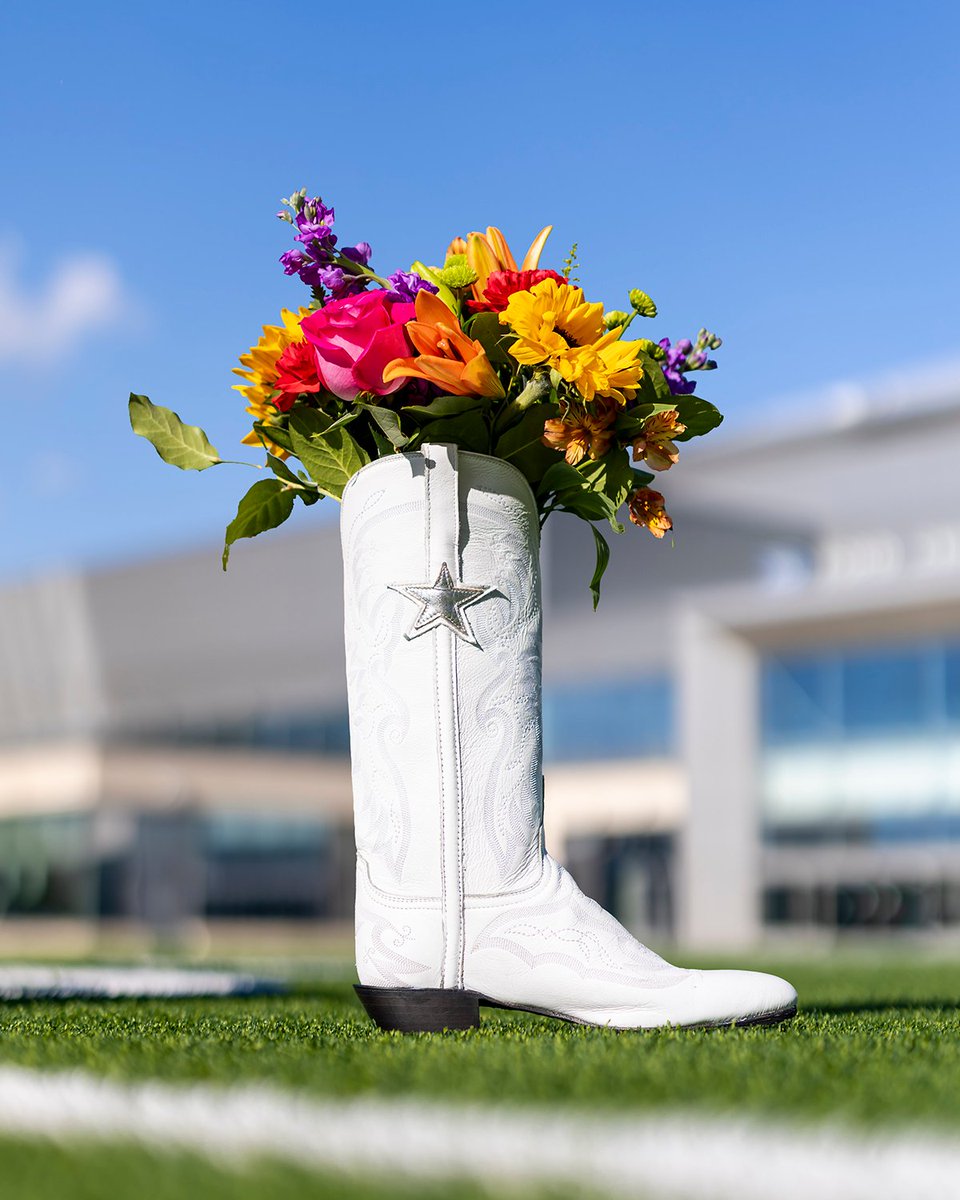 Dallas Cowboys Cheerleaders tweet media