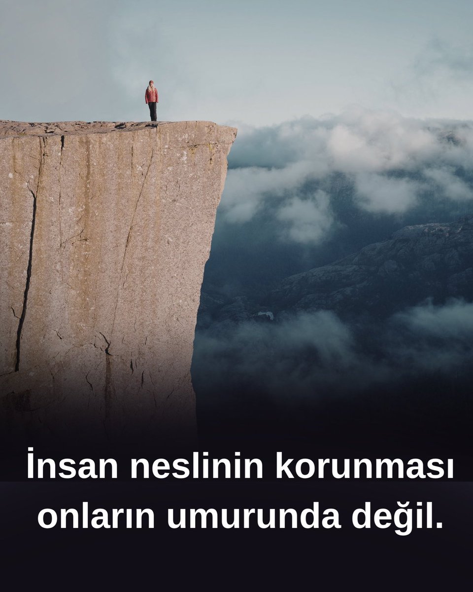 HayatiSir's tweet photo. Şunu anladık. Pandemi. Aşılar. Genetiği değiştirilmiş gıdalar. Kimyasal katkılar. Uçaklardan üzerimize atılan Chemtrail. Ve Elektromanyetik kuşatmalar. Bazlar. 5G. 6G. Işın kılıçları. Biyolojik bedenimize nüfus eden öldürücü ışınlar. Dijital Pandemi. Siber savaşlar. Anlaşılıyor ki dünyada bütün bunlardan insanlığı koruyacak hiç kimse kalmamış. Bir kurum bile yok. Dünya genelinde bu görevi üstlerine alanlar. Ya hiçbir şeyden anlamıyorlar. Akılları yetmiyor. Ya da tüm bunların müsebbipleriyle ortak çalışıyorlar. Allah’tan korkmadıkları kadar İsrail ve ABD’den korkuyorlar. İnsan neslinin korunması onların umurunda değil. Kendi ikballerinin peşindeler.

Ey Rabbim!.. Bizlerin de gücü bir yere kadar. Yaşadığımız yaşayacağımız tüm kötülükleri deşifre etmeye gayret ediyoruz. Korkusuzca yazıyoruz. Konuşuyoruz. Gücümüz daha fazlasına yetmiyor. Senin yardımın gelmezse biz bu savaşı kaybettik. Yardım et ne olur. İnsan nesli bugün olduğu kadar tarihin hiç bir döneminde böylesine zorda kalmamıştı. Tehlike altında değildi. Karşımızda yapay zekâ şeytanı ve onun bizdenmiş gibi görünen işbirlikçileri var. 

Cenâb-ı Allah’a hiçbir şekilde hesap veremeyecekler.