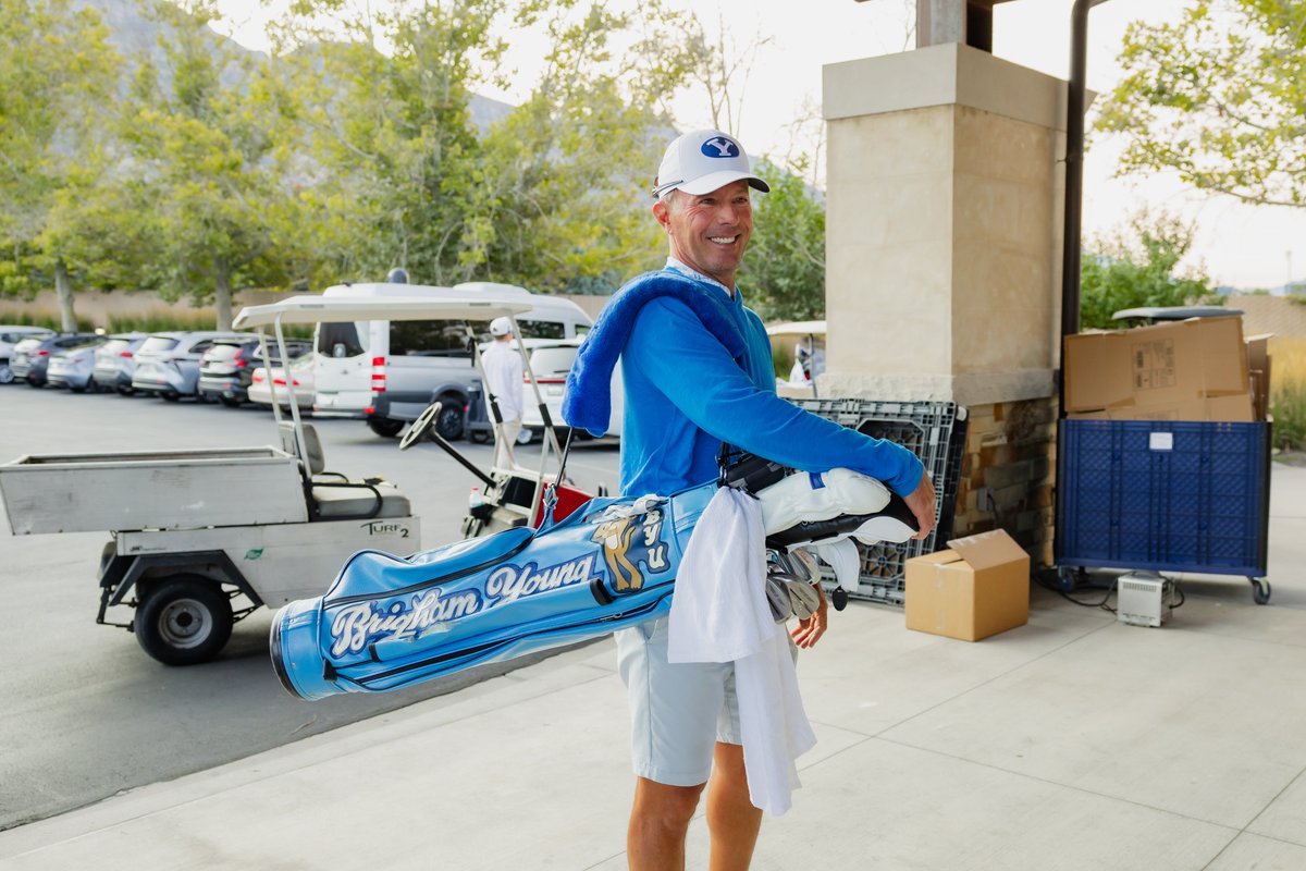 BYU Uniform Tracker tweet media