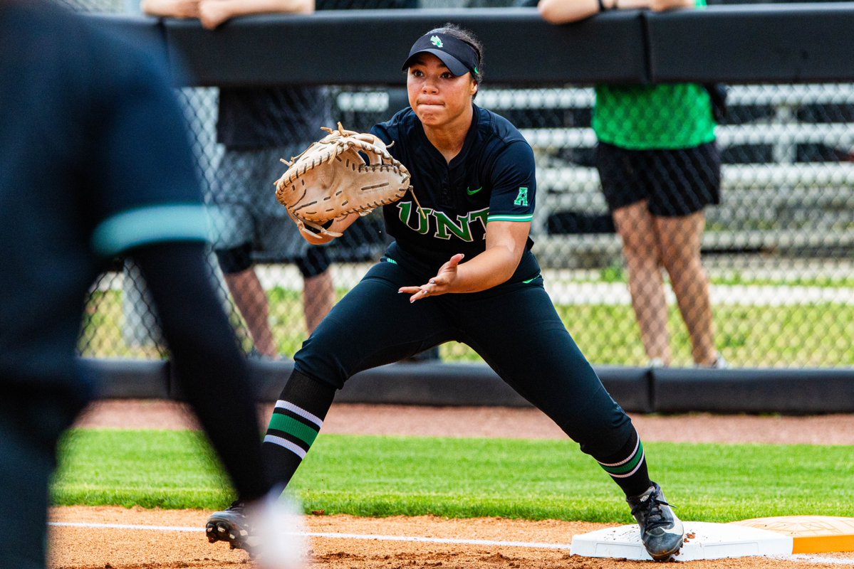 UNT Softball tweet media