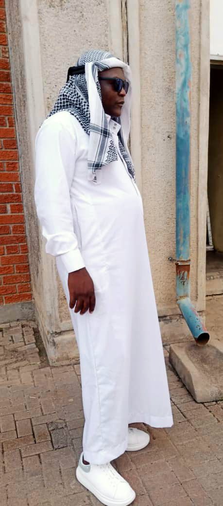 KudaMkono's tweet photo. Stepping into the weekend with a spirit of peace and gratitude. A man of faith knows that service to the people is service to the Creator. Blessed Friday to everyone! 🙏🏾✨

#NyikaInovakwaNeveneVayo #FaithInAction #Chitungwiza https://t.co/JZiylJ4WiI