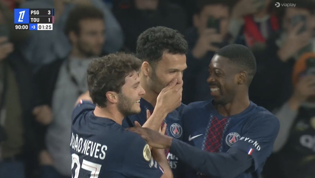 The Touchline | 𝐓 tweet media