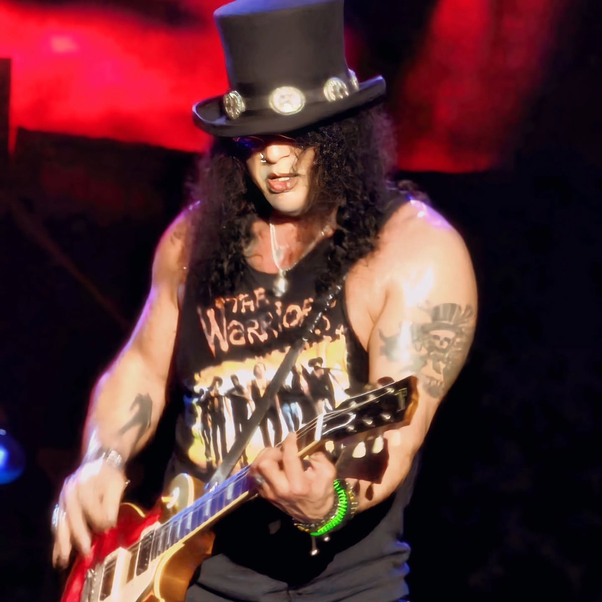 All About Slash tweet media