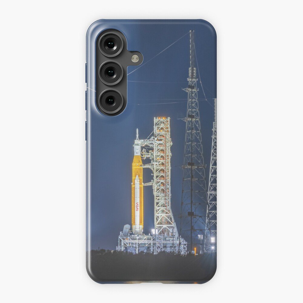 JFrankleKSC's tweet image. SLS at night from south of the pad.

Get my art printed on awesome products. Support me at Redbubble #RBandME:  redbubble.com/i/poster/Artem… #findyourthing #redbubble