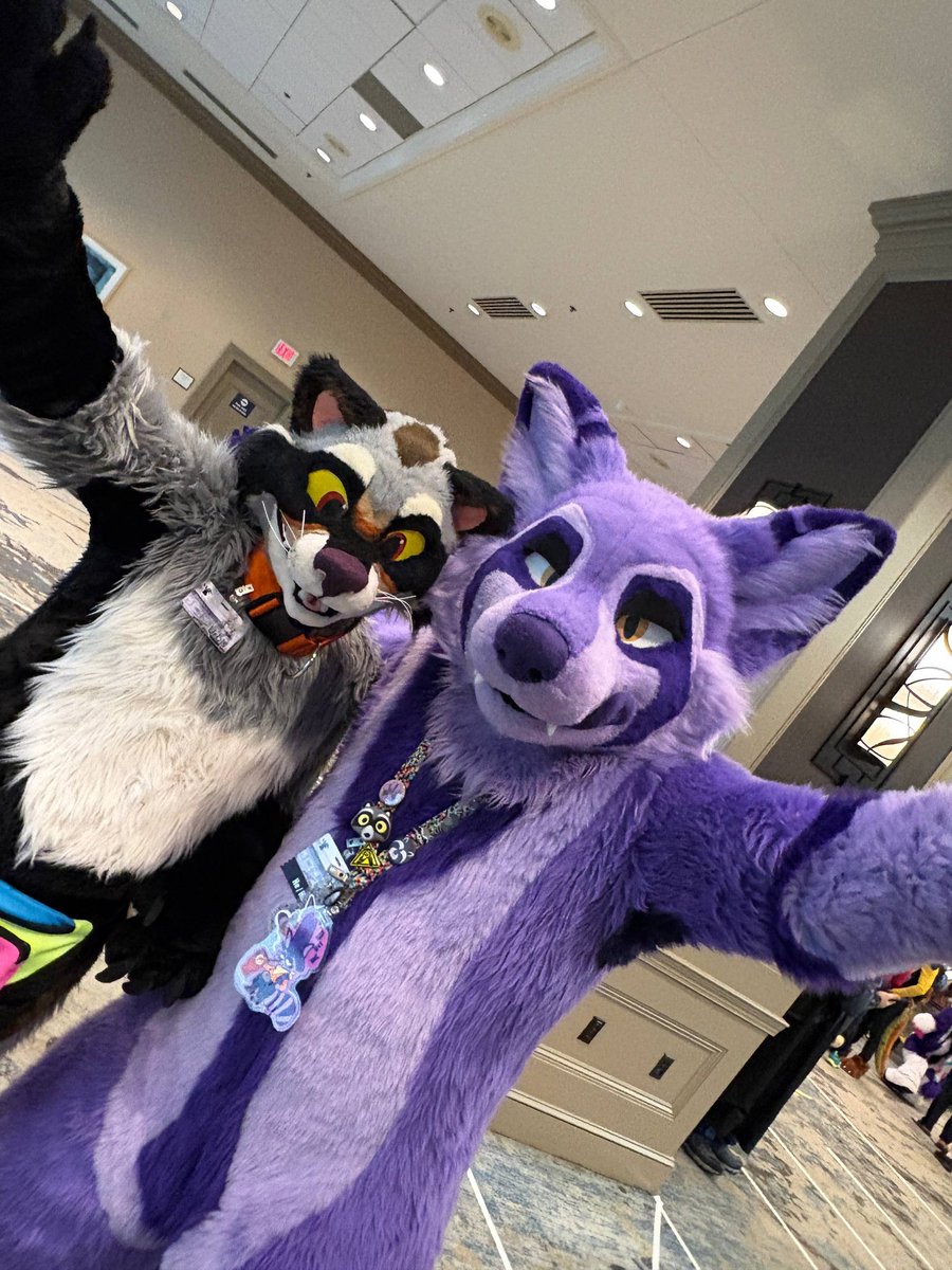 Urbis 26.04 LTS "Resolute Raccoon" 🔜 FWA tweet media