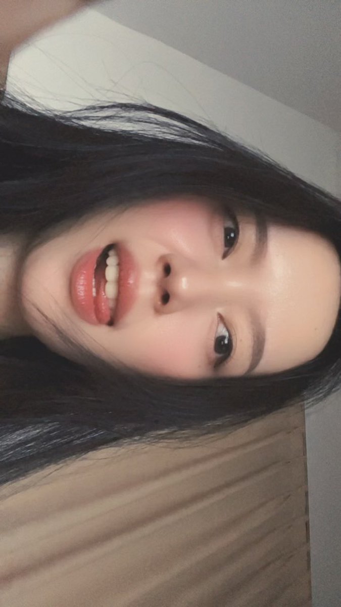 Chrysanthemum🌱 tweet media