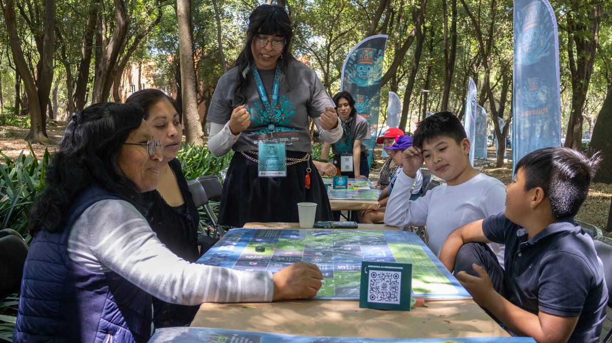 BosqueFest's tweet photo. ¿Sin planes para las vacaciones? 

Aún puedes lanzarte a Aqüifera: Festival del Bosque de Chapultepec, tenemos más de 300 actividades preparadas para ti 👾 https://t.co/US7g2Br5BO