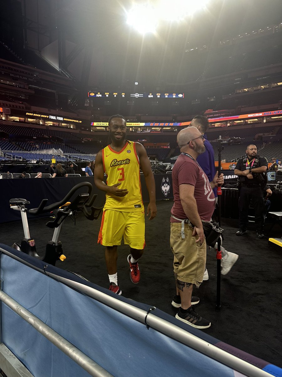 Brian Walsh tweet media