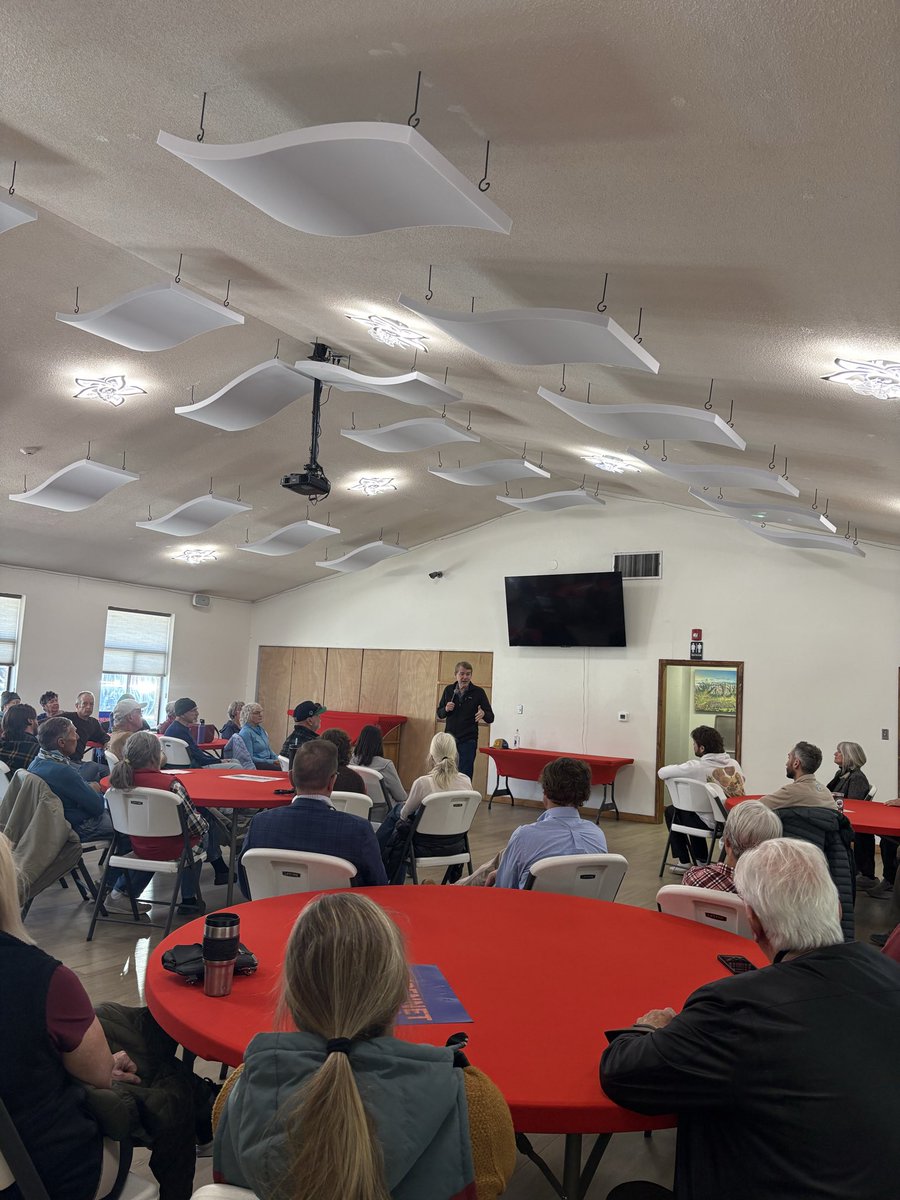 Michael Bennet tweet media