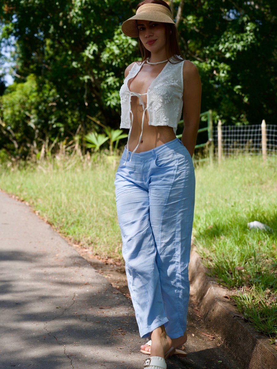 CATALINA CRUZ tweet media