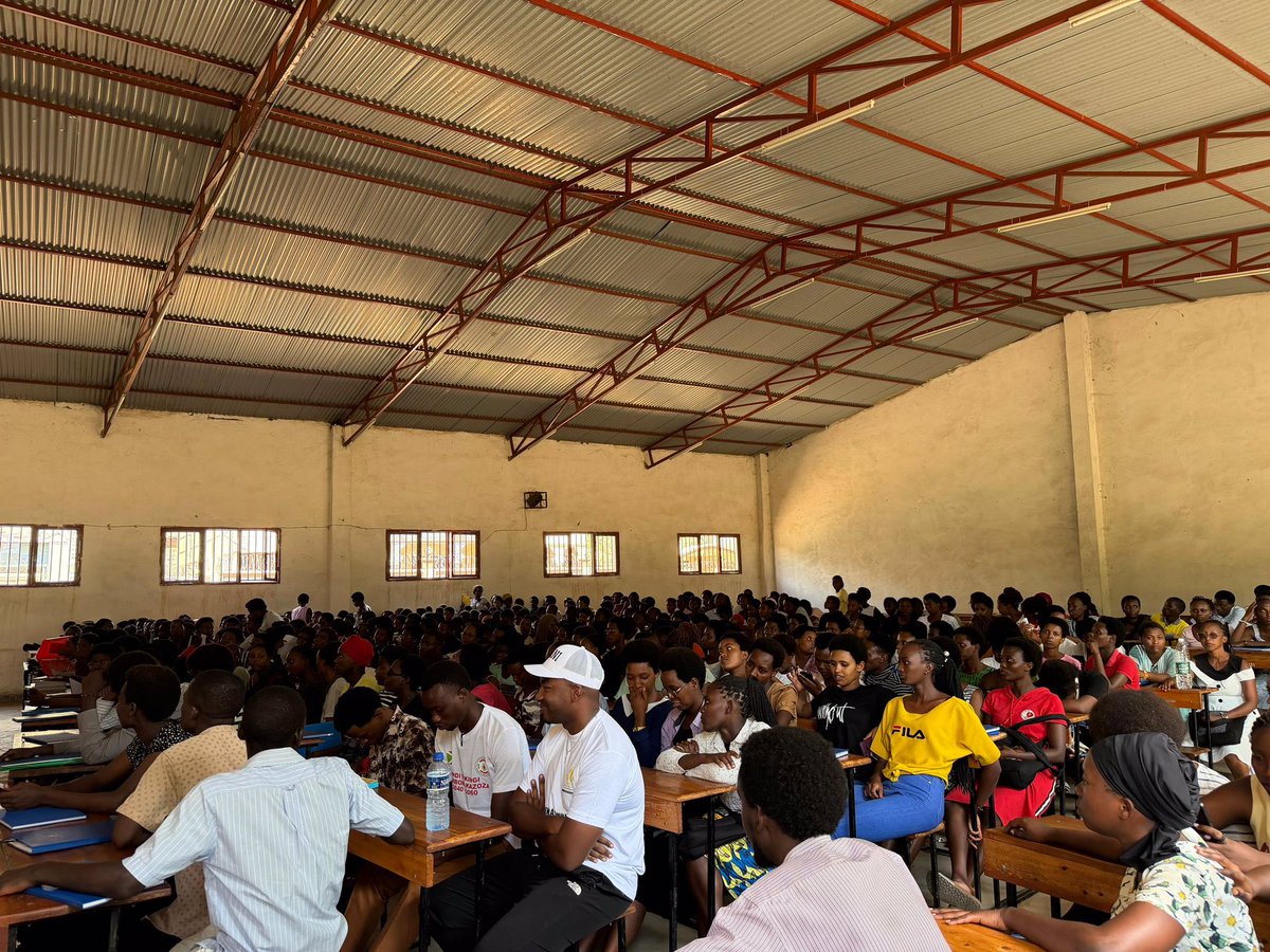 AKEZA Burundi tweet media