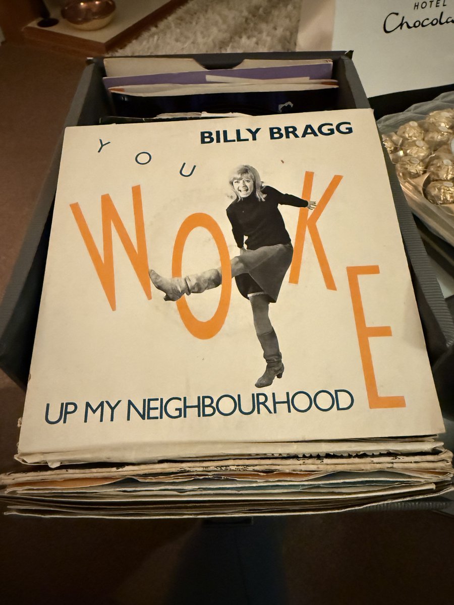 mcshamrock's tweet image. #Woke #BillyBragg