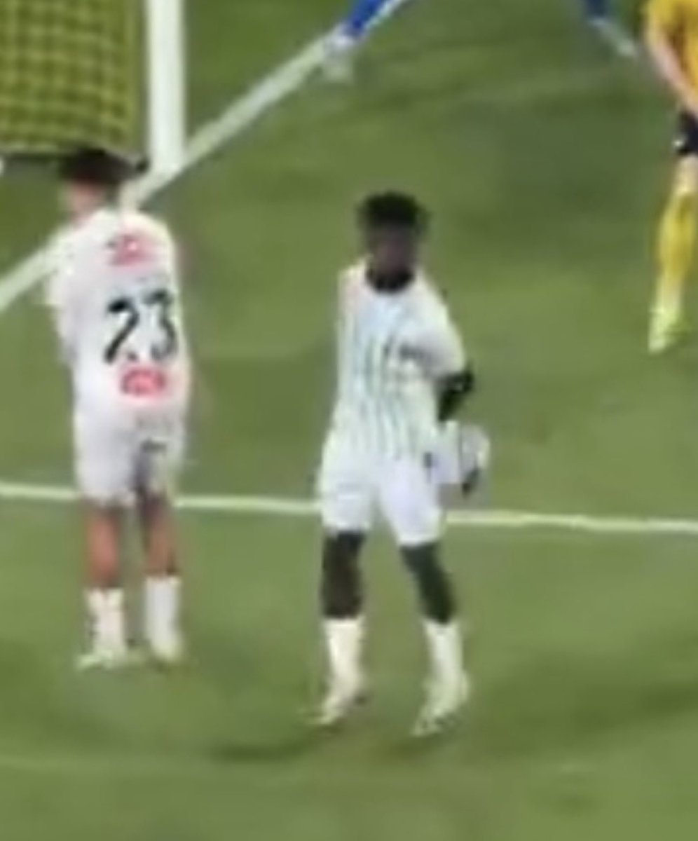 محمد العبدالله(وصيف بطل العالم ) tweet media