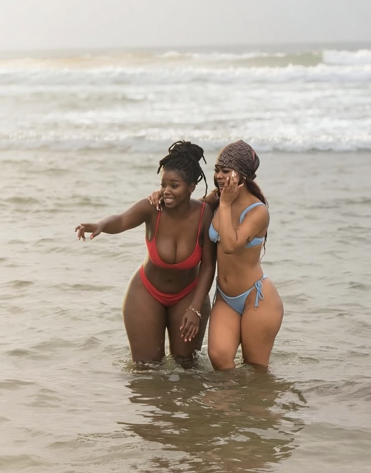 Ama 2000 tweet media