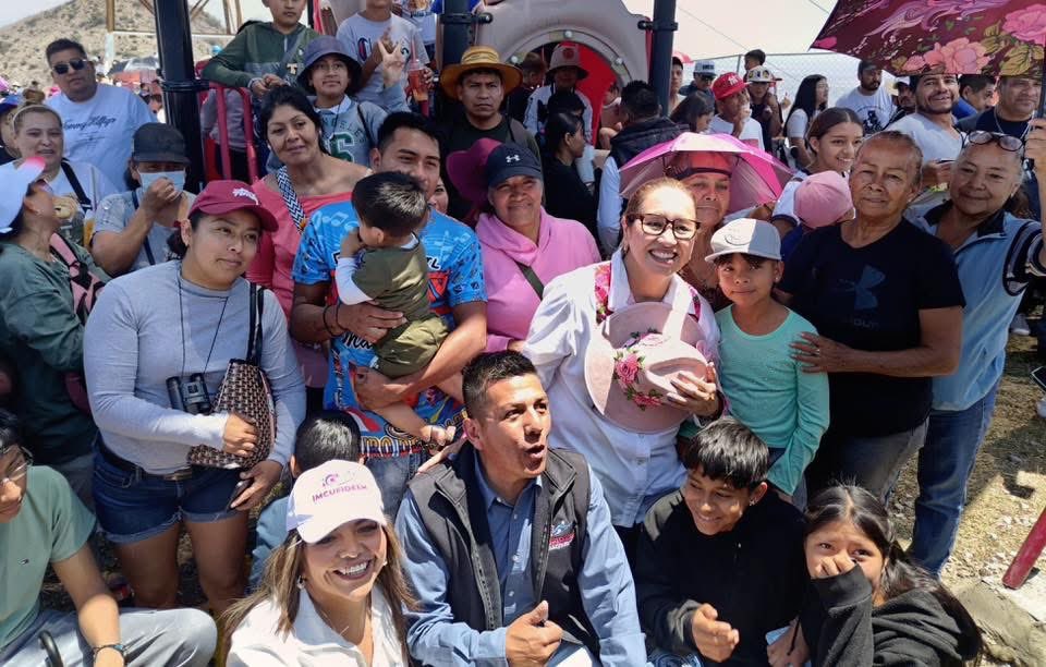 😳🙏 Fe y esperanza en Ecatepec: así se vivió la Pasión de Cristo

☀️ Bajo el intenso sol, miles fueron testigos del viacrucis en el Cerro del Chiquihuite

📸 <a href="/azucenacisneros/">Azucena Cisneros</a> 

#Ecatepec #SemanaSanta #Edoméx