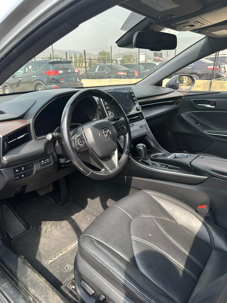 Onyitex Autos tweet media