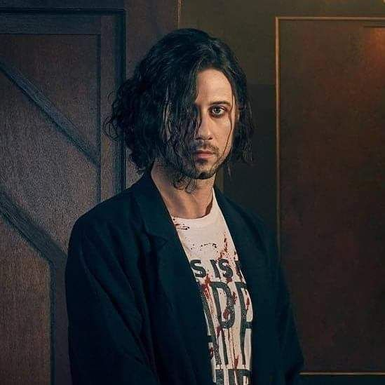 Ронни, это ѓ̴̛̮͉͢р҈̧̤͇͇̀͌̉͝а̸̟̤̉̽̍͢͝ͅн҈̨̛̥̟̩̋͗ж̸. tweet media