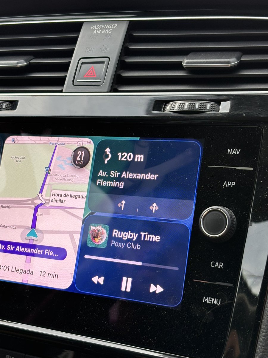 victoria tweet media