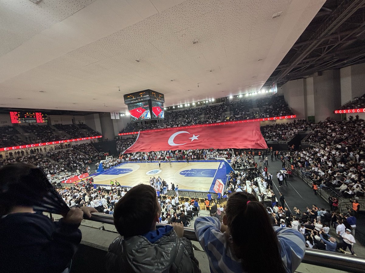 Uğur  1910 tweet media