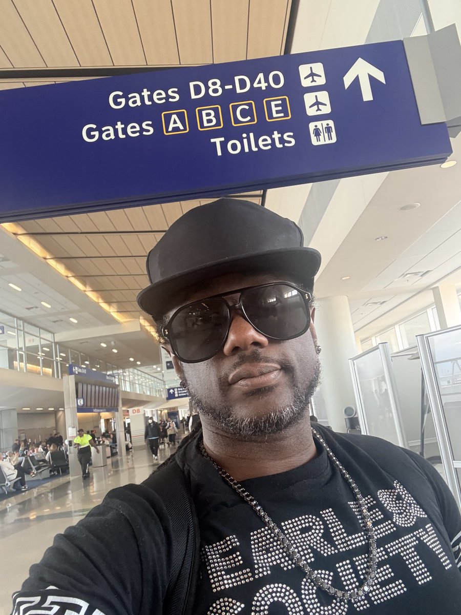 sthug84's tweet photo. Making moves ✈️ https://t.co/jK0Xadfk0h