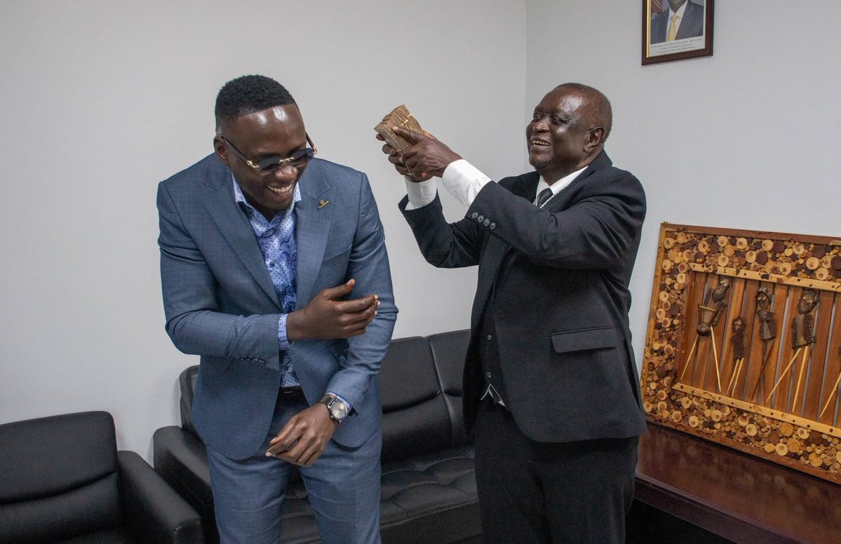 Dr. Oburu Oginga _Odinga tweet media