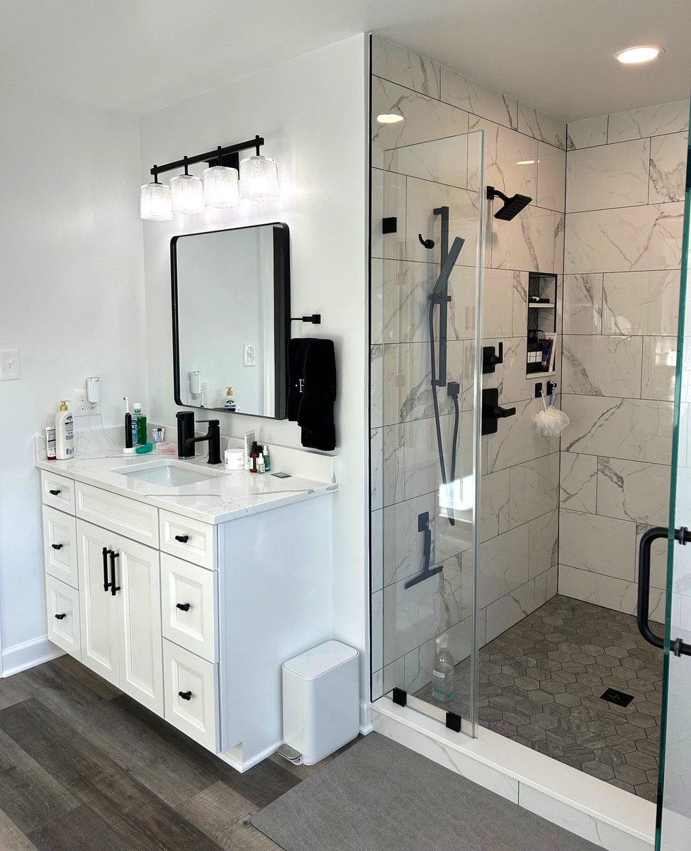 Talon9607's tweet photo. Who does design build home bathroom remodeling in the Frederick area with quality results?
A clean, bright transformation for this primary bathroom remodel in Olney, MD by Talon Construction Inc. checks that box
#BathroomRemodel #Olney #DesignBuild #TalonConstruction #HomeRemodel https://t.co/6gSlFFu7J0