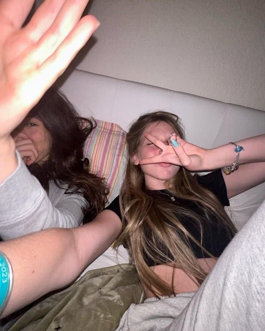 Maggie Lux🧀 tweet media