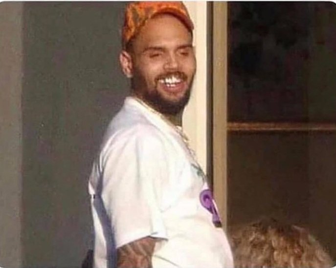 AndieAndie54183's tweet photo. When the 7th blunt is in rotation and you hear your name https://t.co/9plg4P3Qqu