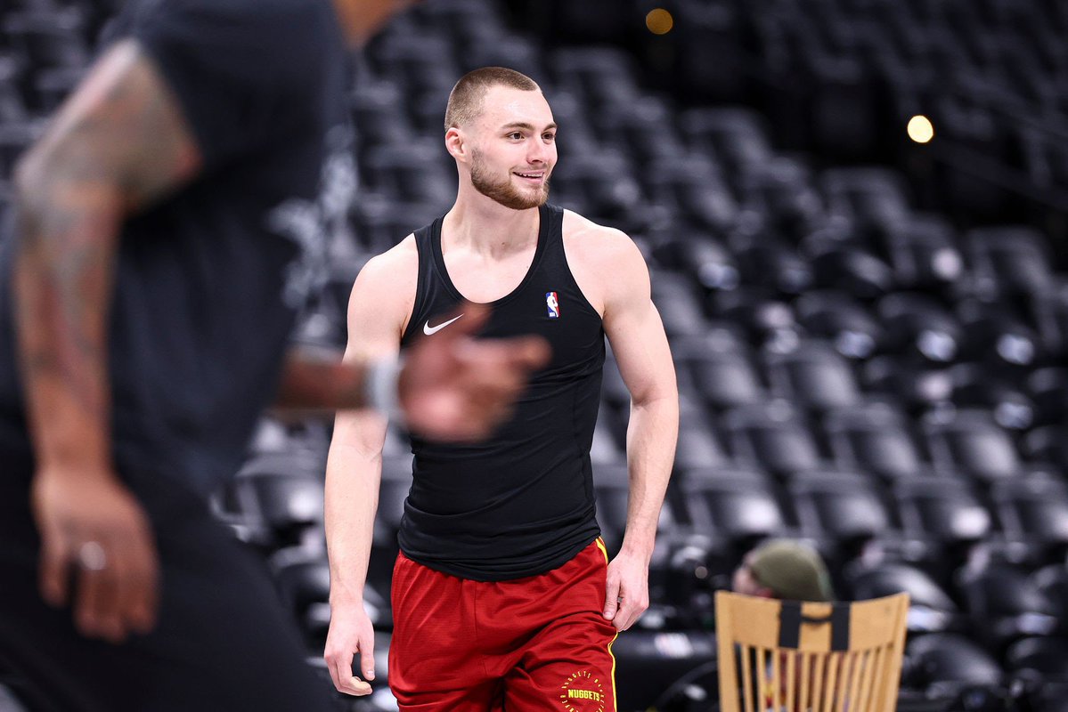 Nuggets Lead tweet media