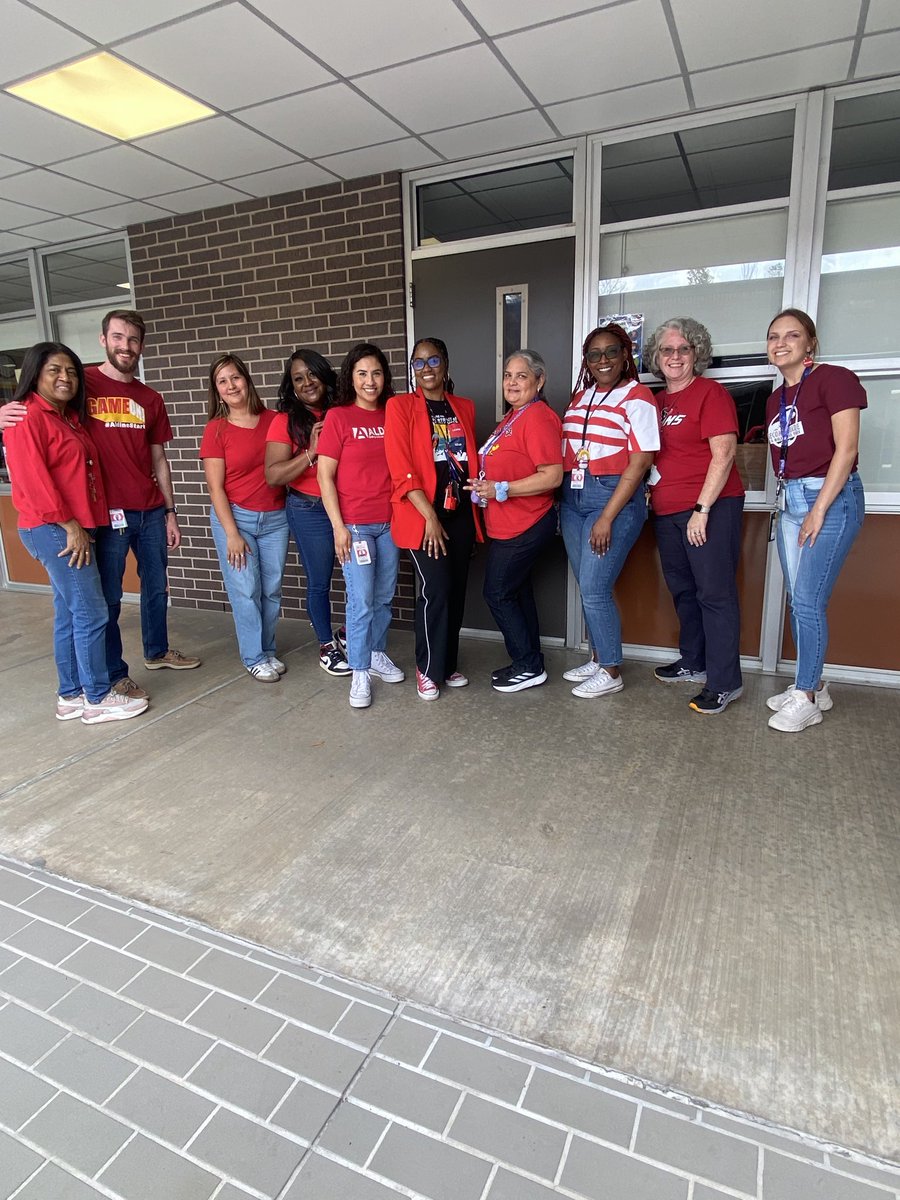H3Berry's tweet photo. Love my Calvert family!!! We are Red for Ed. @CalvertES_AISD supporting ALL Teachers! ❤️🫶🏾❤️ #AldineAFT6345 #Aldinestory https://t.co/DzzqTFkYG0